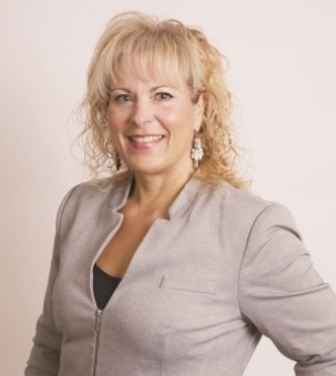 Deborah Rankin portrait