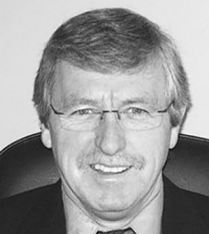 PETER DWYER portrait