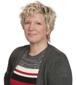 Louise Ayre