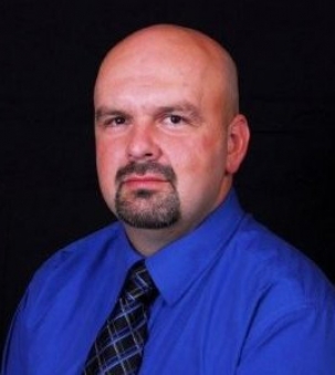 SCOTT STRICKLAND portrait