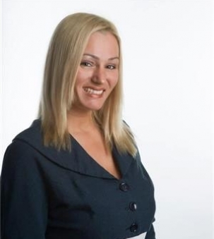 Carolyn Lowe
