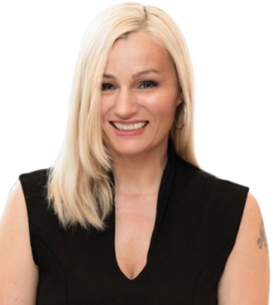 Carolyn Lowe, REALTOR®