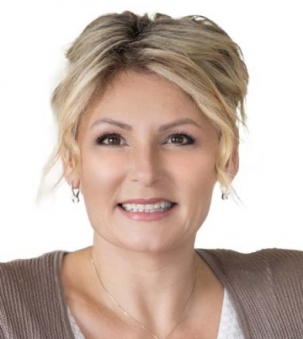 Lisa Bayers, Sales Representative
