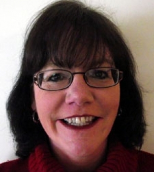 Lesley Kneen