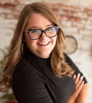 Karissa Houle, Sales Representative