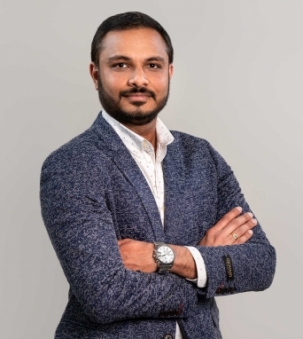 Chandra Yarlagadda, Sales Representative