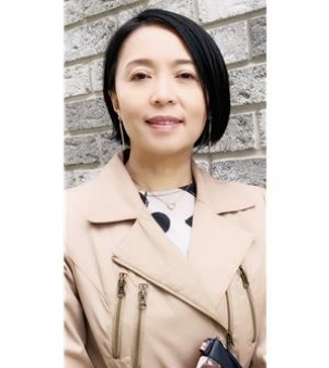 Cindy Mu, Sales Representative