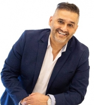 Paul Faustino Portrait
