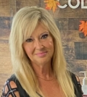 Christina Maltais, Sales Representative