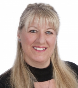 Laura Youngs, Sales Representative