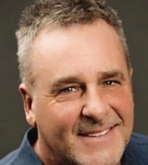Paul  Tereshyn  Portrait