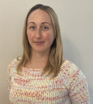 Elizabeth Haponczuk Brito, Sales Representative