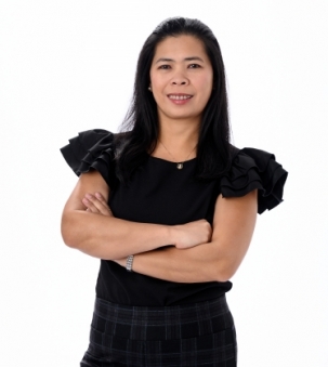 Raquel Rollon-Zwicker Portrait