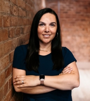Kelly DeCourcey, Sales Representative