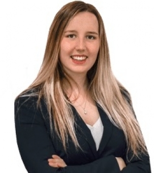 Samantha Miller portrait