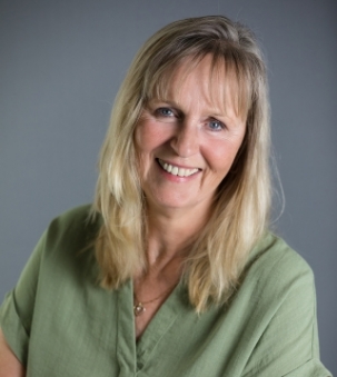 Shelley Pritchard, Sales Representative
