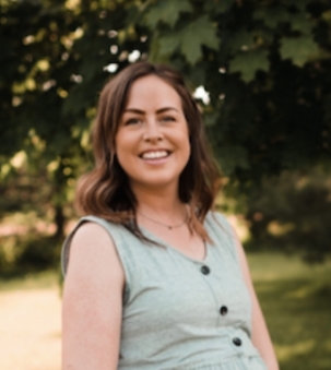 Kelly Hall, Sales Representative