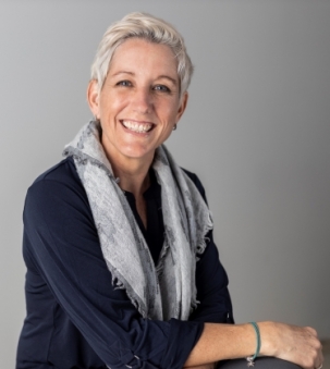 Teresa Ingram, Sales Representative