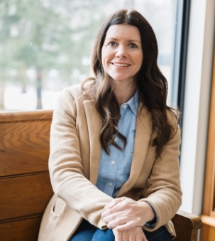 Erica Patenaude, Sales Representative