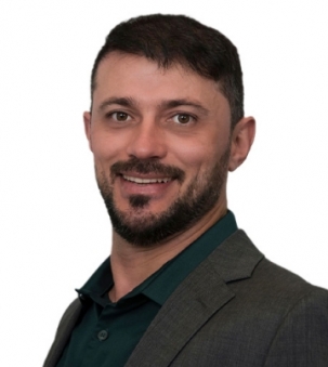 Sam Alsayed Portrait