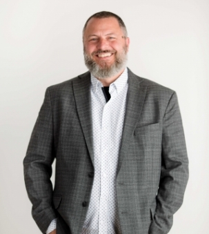 Aaron Goss, Sales Representative