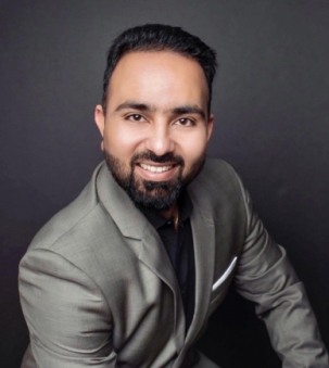 Akashdeep Bassi, Sales Representative