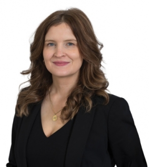 Amy Thomas Portrait
