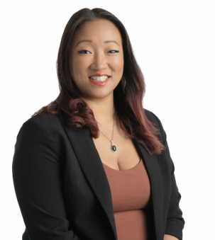 Alanna Loebach, REALTOR ®