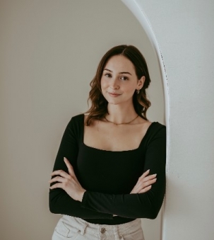 Olivia Armstrong, Sales Representative