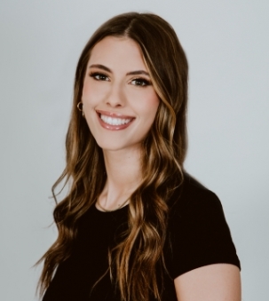 Lyvia Thebeau Portrait