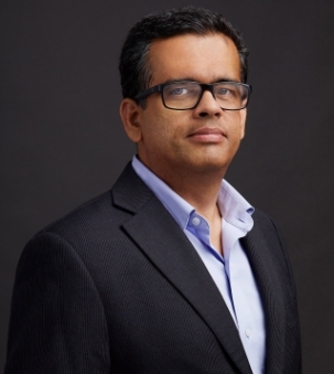 Prakash Chandran (Kunnappallil Thazhe Narayana Nair), Sales Representative