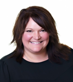 Melissa  McGowan , Licensed Real Estate Assistant