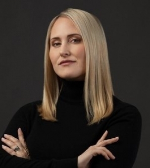 Christina Charbonneau, Broker