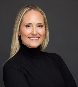 Christina Charbonneau, Broker