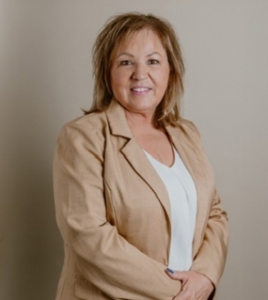 Carla Hunter-Kingston, Sales Representative