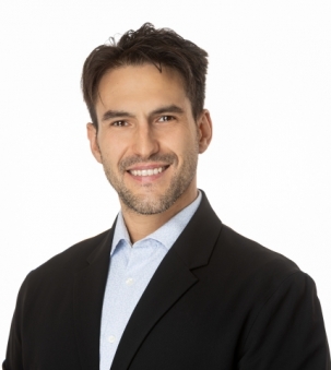 Ian Constantineau Portrait