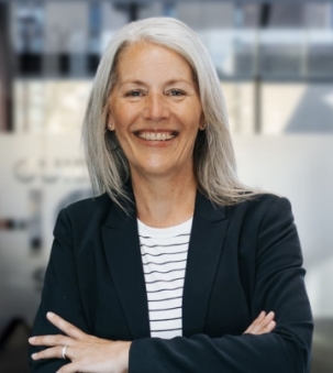 Jennifer Jung Portrait