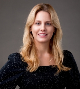 Holly Campbell, Sales Representative