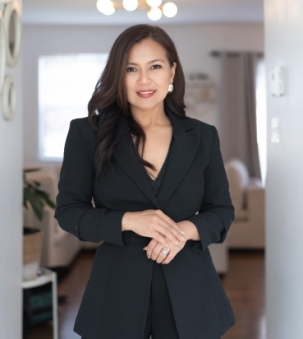 Glaiza Laurie, Sales Representative
