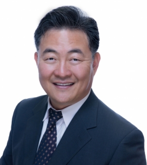 S.K. Choi, Broker