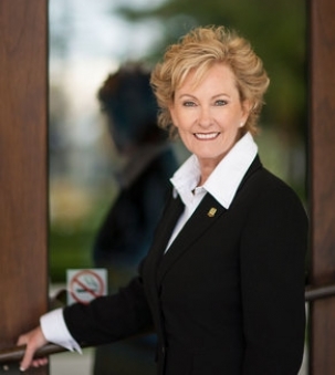Laura Leyser, Sales Representative