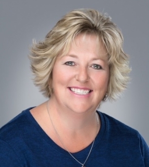 Lisa Symonds portrait