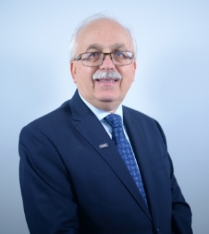 Lou Longo portrait