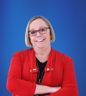 GAIL BOUW portrait
