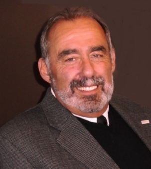 Vince Gallea, Real Estate Agent