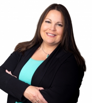 Valarie Mounsteven, Broker