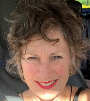 Joanne Lake portrait
