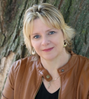 Julie Cleaveley portrait