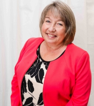 Tracey Davies