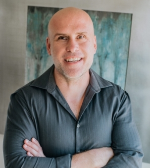 Clinton Hadwyn, Sales Representative